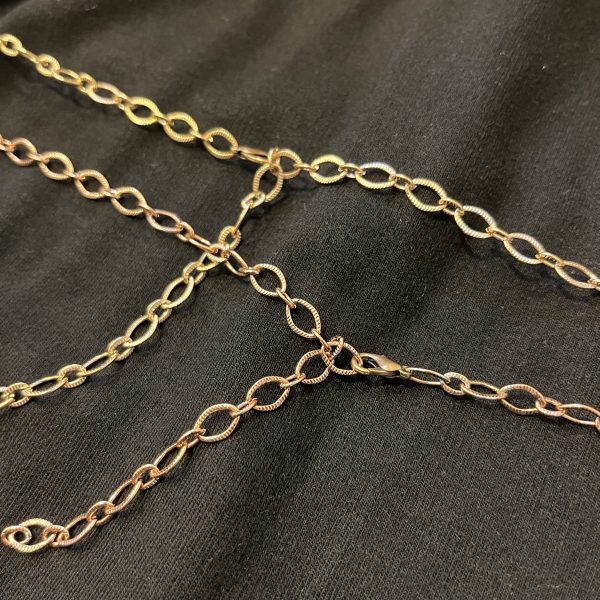 Vintage style chain belt